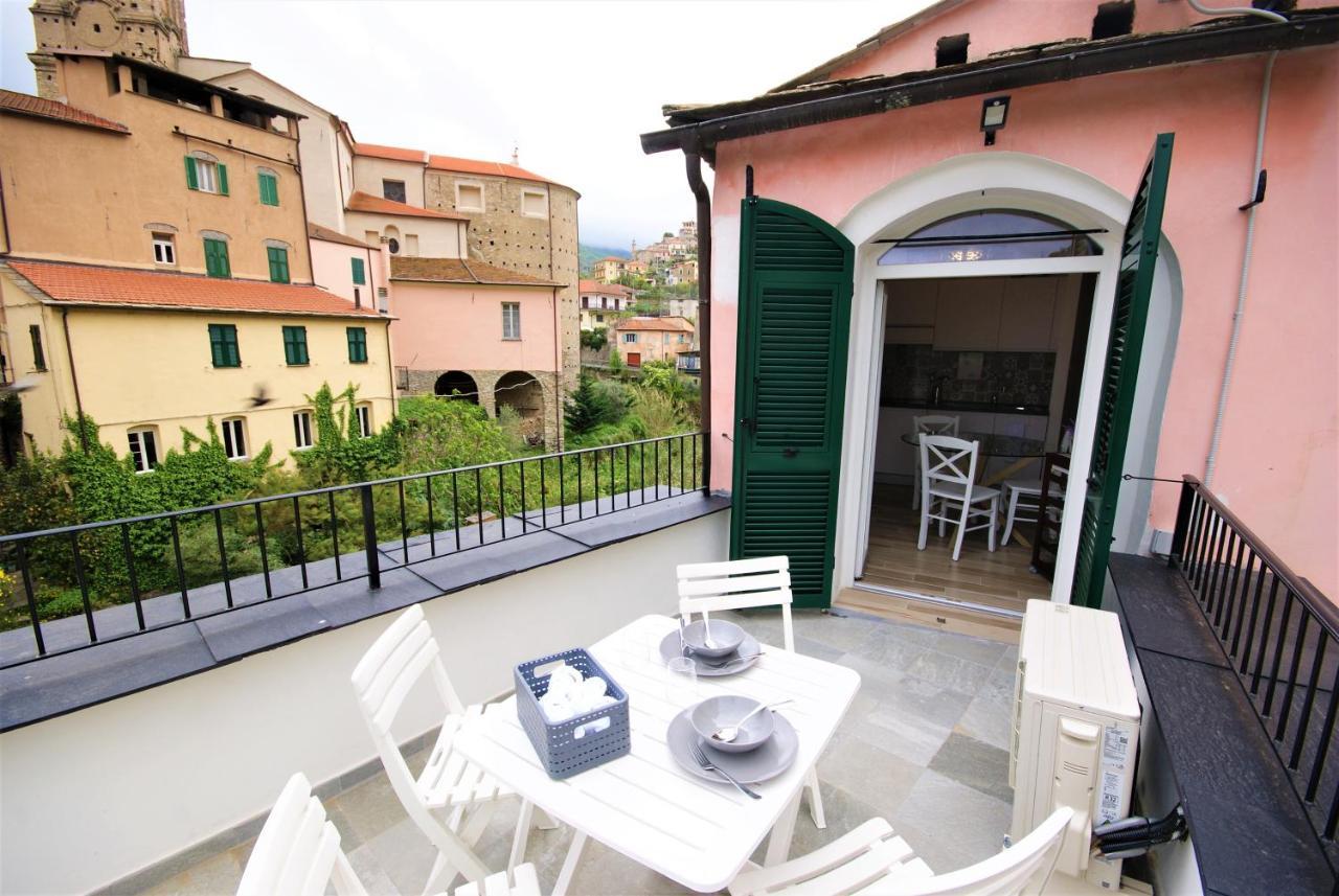 Апартаменти Casa Di Luigi Ed Ernestina Дольчедо Екстер'єр фото